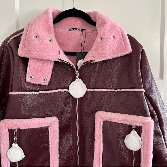 Boohoo Women’s Faux Fur/Leather Lined Sherling Burgundy/Pink Crop Trucker Jacket - Picture 5 of 12